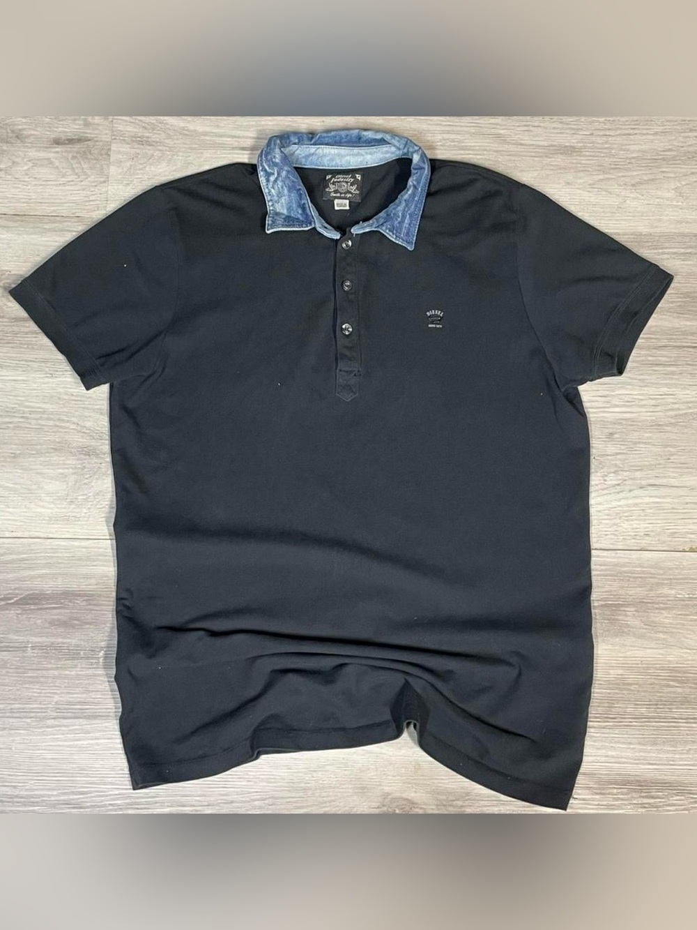 Diesel Men’s Black Polo with Blue Denim Collar sz L